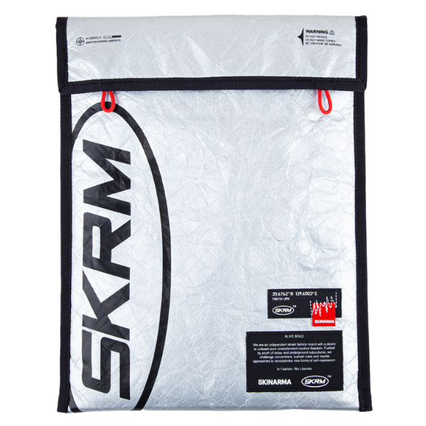 Skinarma Bag Comet laptop sleeve 14″ sidabro spalvos aprašymas - Prekės nuotrauka