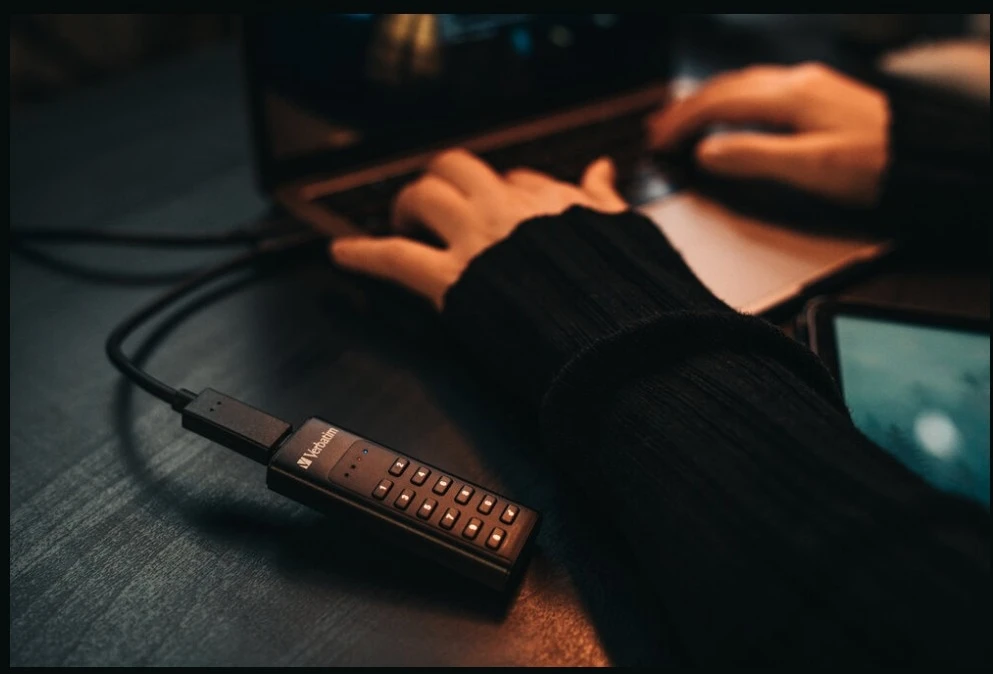 Pendrive Verbatim klaviatūra Secure, 32 GB (49430)