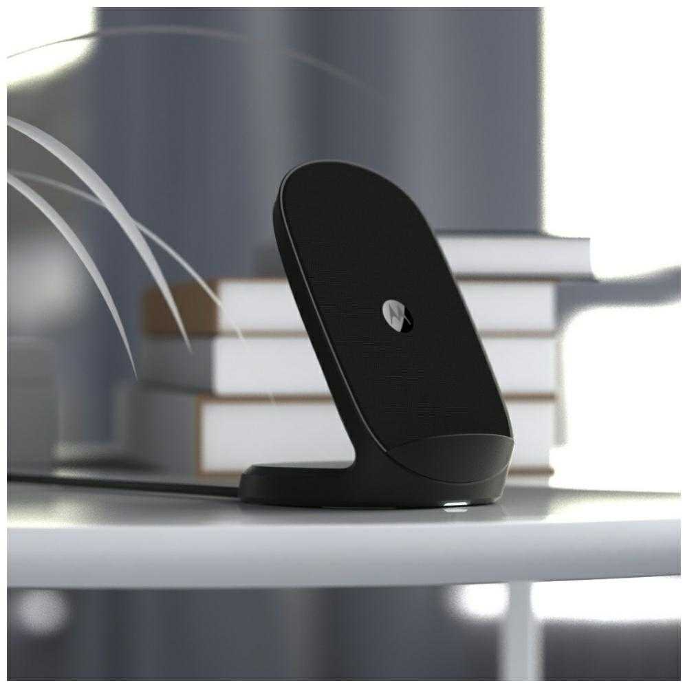 Belaidis įkroviklis Motorola TurboPower 15W Stand Pad Qi juodos spalvos