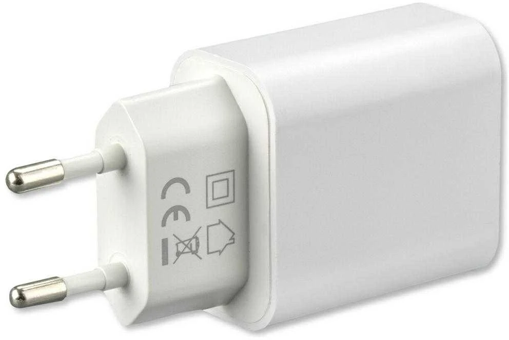 4smarts VoltPlug 20W PD USB-C Laidinis įkroviklis with USB-C to Lightning cable baltos spalvos