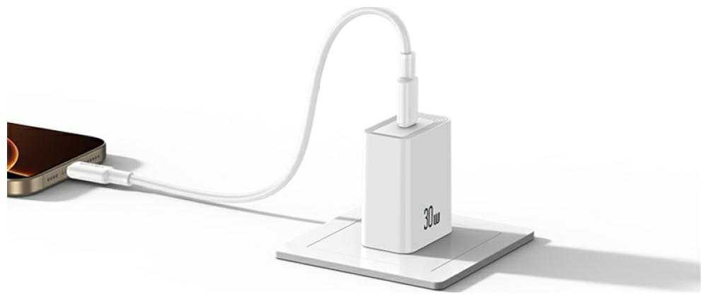 Laidinis įkroviklis USAMS T69 30W USB-C baltos spalvos