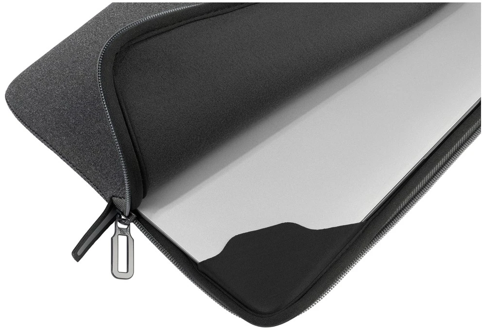 „Tucano Melange Second Skin“ dėklas, skirtas „MacBook Pro 15“ / „Ultrabook 13“ / „Notebook 14“ col., juodas