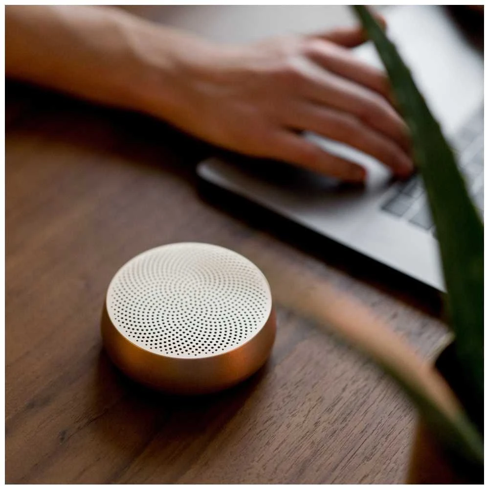 Lexon Mino+ L aliuminio „Bluetooth“ garsiakalbis, auksinis LA129D