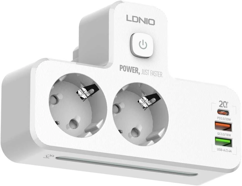 Beline maitinimo lizdas su LED apšvietimu 2xUSB-A/USB-C/2xAC baltos spalvos