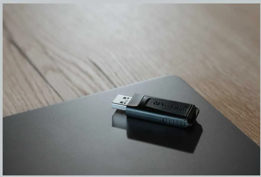 USB atmintis 32 GB 98697 Verbatim / V98697