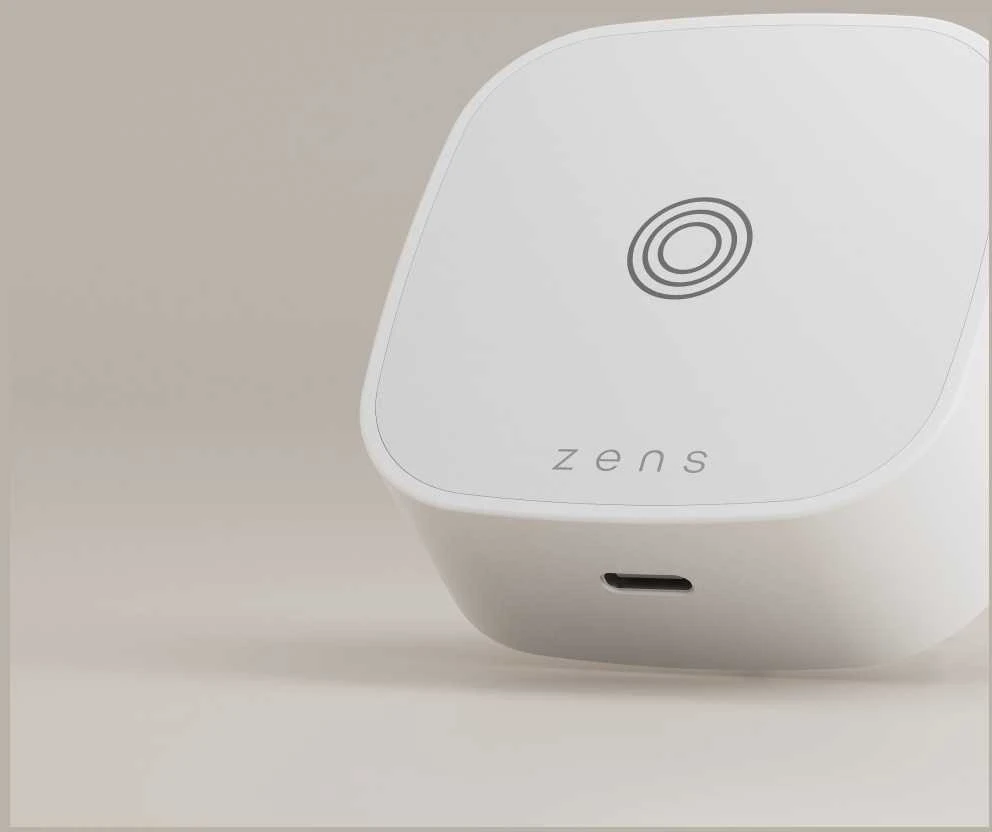 ZENS WIRELESS CHARGING ADAPTER Baltas