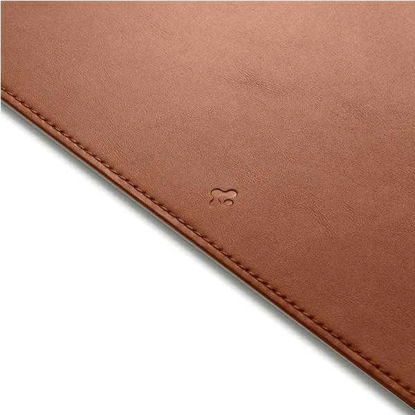 Spigen LD302 stalo kilimėlis, rudas