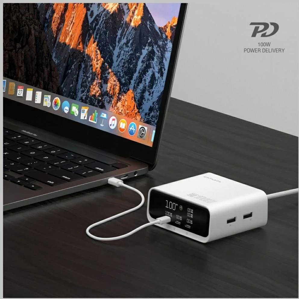 Įkrovimo stotelė 4smarts stalo įkroviklis GaN ekranas 100W 3xUSB-C + 2xUSB-A balta