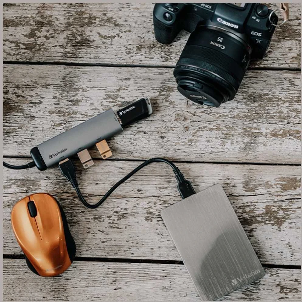 Verbatim Adapteris Hub USB-C - 4xUSB-A 3.2 pilkos spalvos 49147