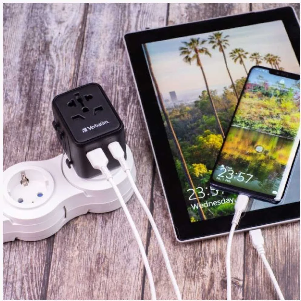 „Verbatim“ universalus kelioninis adapteris UTA-02 su USB-C PD ir USB-A QC jungtimi, Juodas