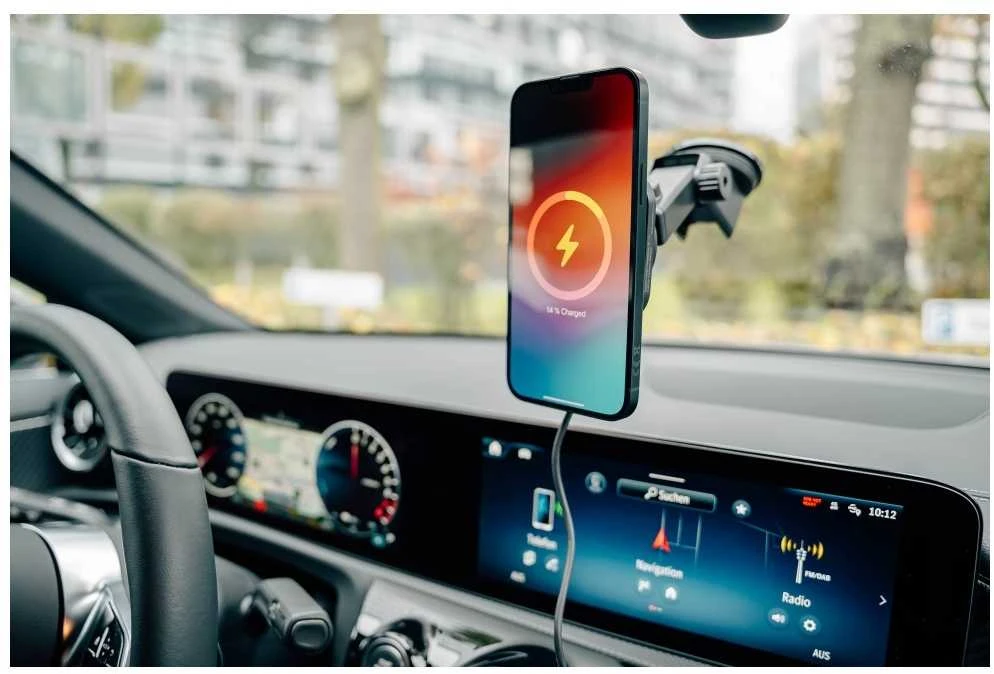 Verbatim įkroviklis automobilinis n Drive Qi2 15W RGB CND-01 juodos spalvos 31860