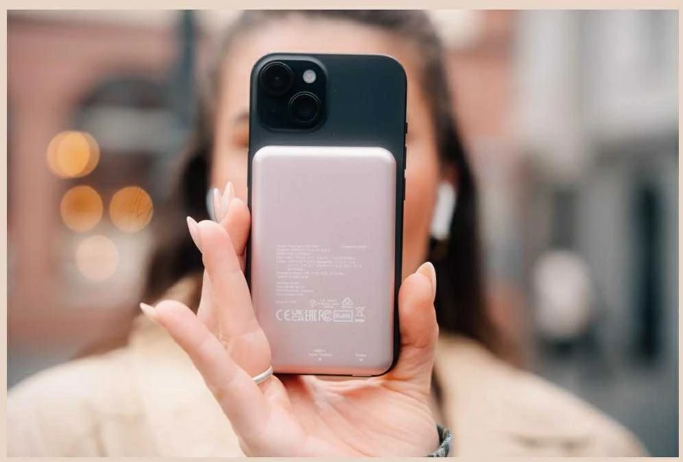 „Verbatim“ belaidis magnetinis išorinis akumuliatorius „n' Go“, 15 W, 5000 mAh, rožinis, 32243