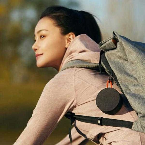 Nešiojama Bluetooth kolonėlė Mi, atspari vandeniui, juoda