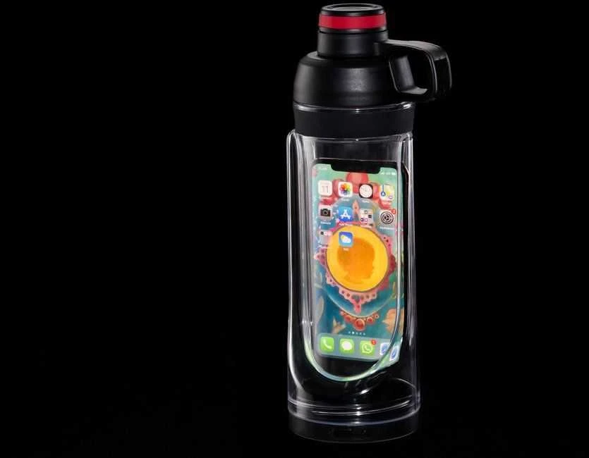 Gertuvė Atom "Hideaway" butelis 0,4 l
