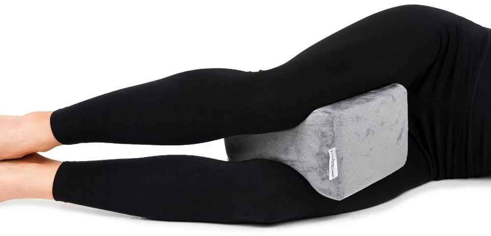 Ergonomiška ortopedinė kojų ir kelių pagalvė