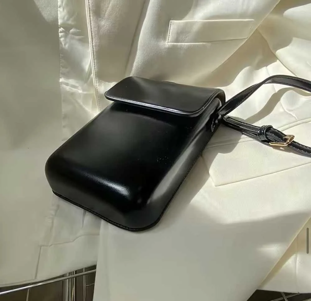 Rankinė telefonui