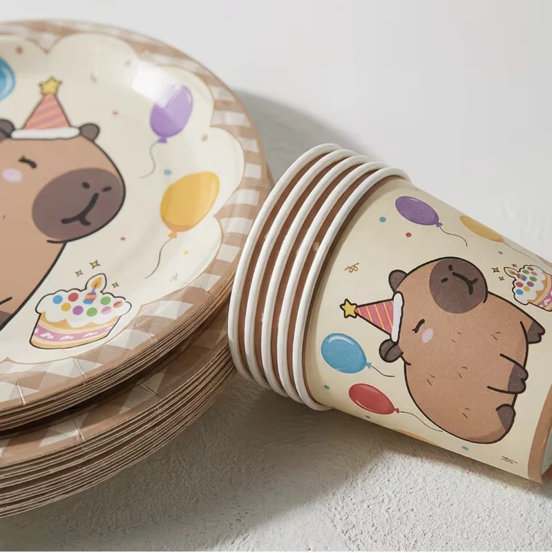 Vaikiškas vienkartinių indų rinkinys, Kapibara, 80 vnt.