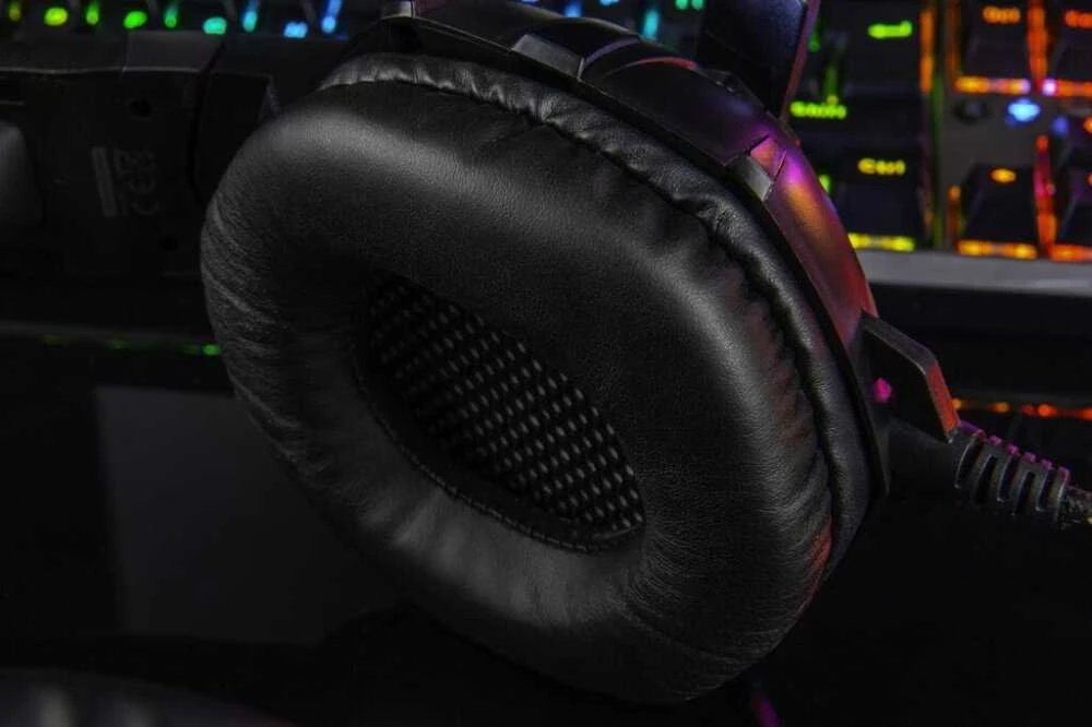 Modecom MC-849 SHIELD žaidimų ausinės su mikrofonu