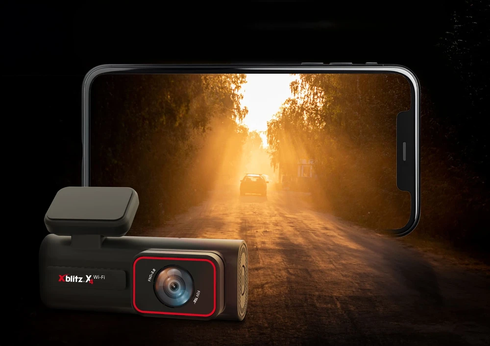 XBLITZ CAR CAMERA X4 WI-FI