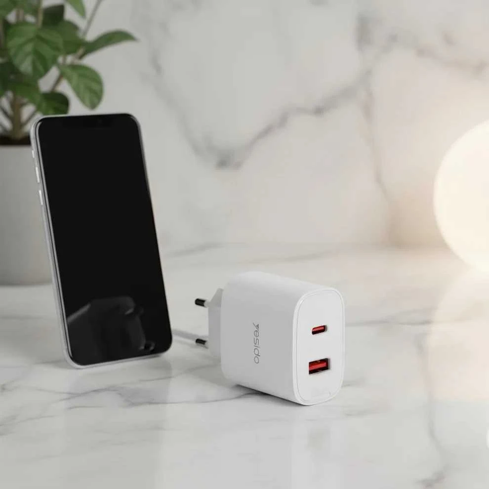 Buit.krov.Yesido YC02E 20W 1XUSB 1XUSB-C