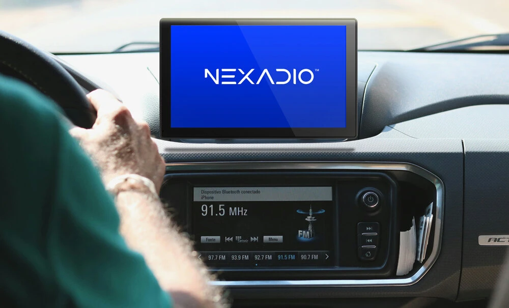 Automagnetola Medialove Automobilinis žaidimas Nexadio CP200 aprašymas - Prekės nuotrauka
