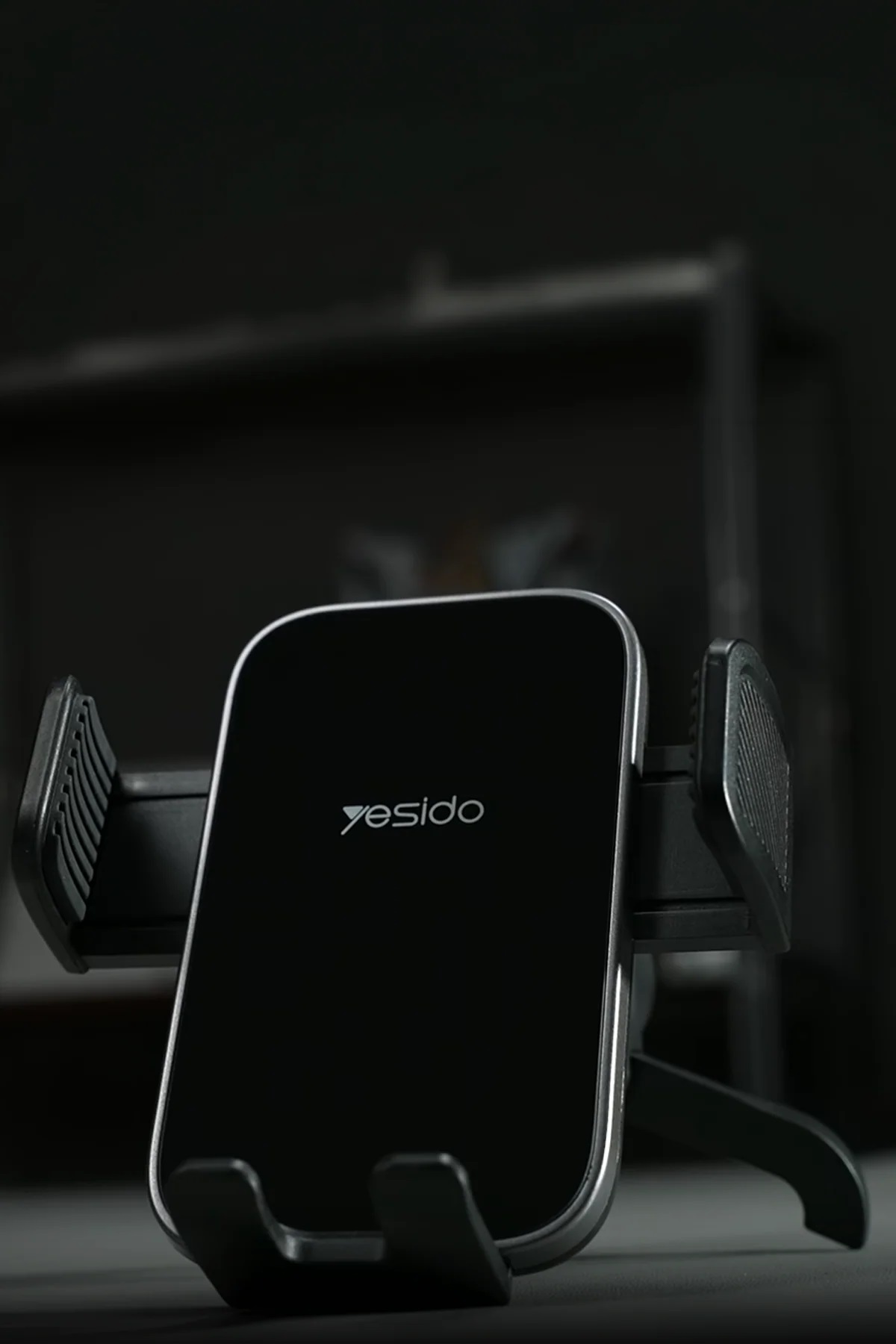 Yesido C256 automobilis telefono laikiklis į groteles aprašymas - Prekės nuotrauka