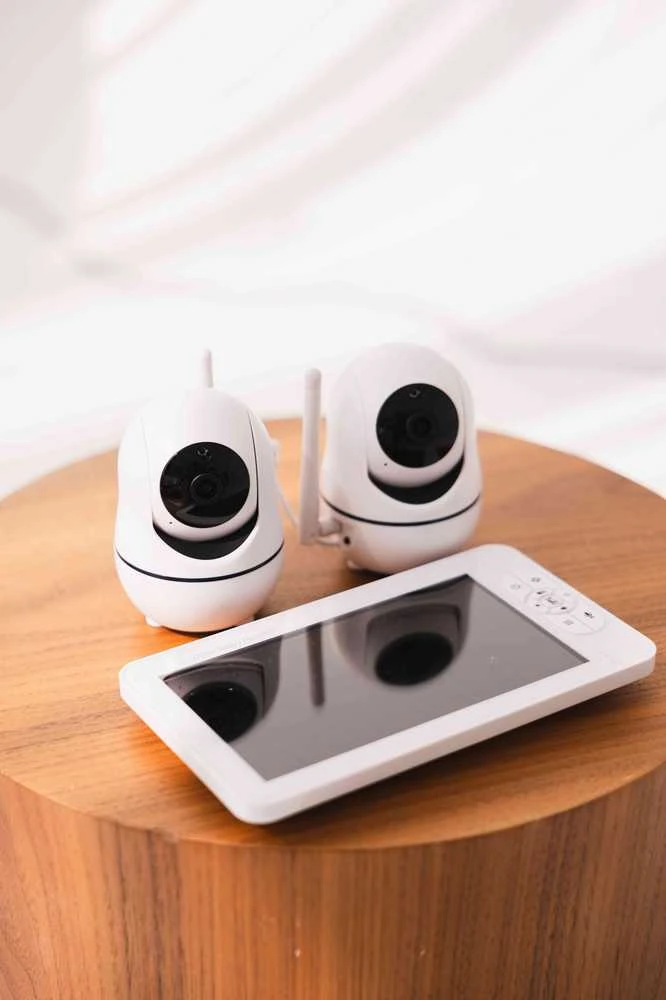 Momini DreamWatcher Baby Monitorius -vaizdo informatorius