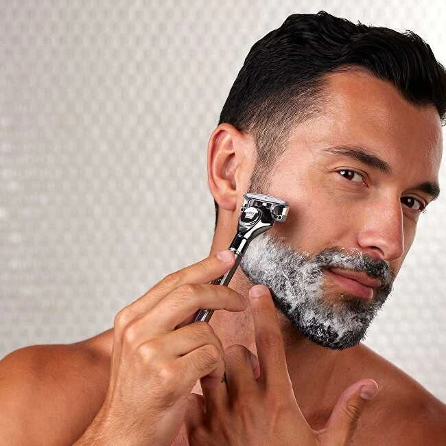 Cremo „Barber Grade“ skustuvas + 2 pakaitinės galvutės
