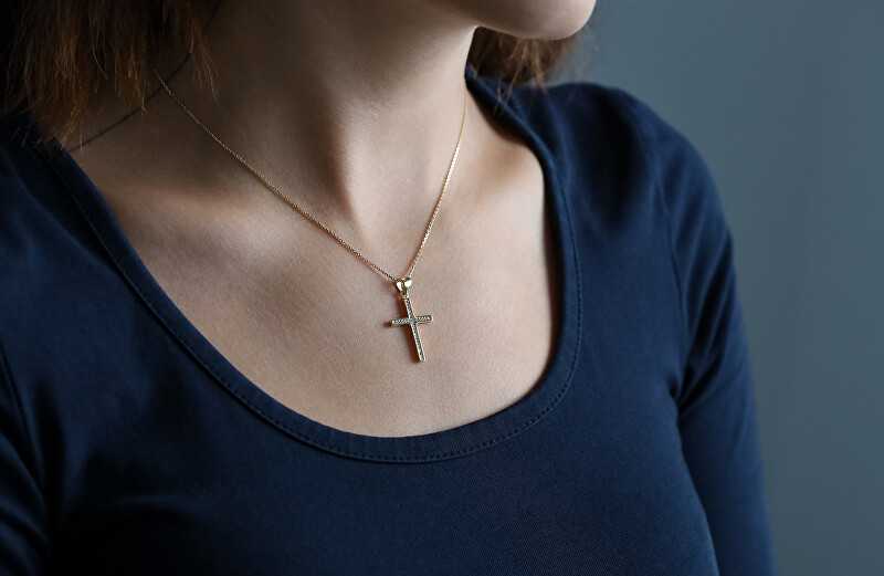 Beneto Paauksuotas sidabrinis pakabukas Cross AGH592-GOLD