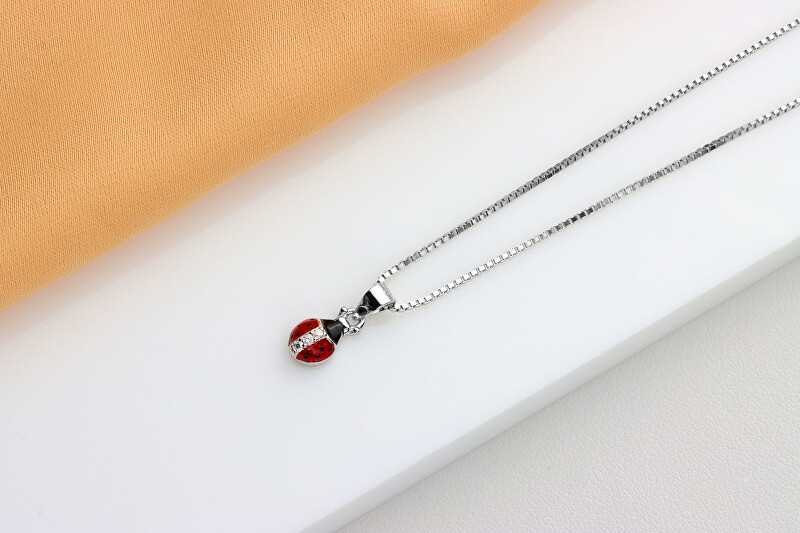 Brilio Silver Brilio Sidabrinis Matching sidabrinis Ladybug pakabukas NCL150W
