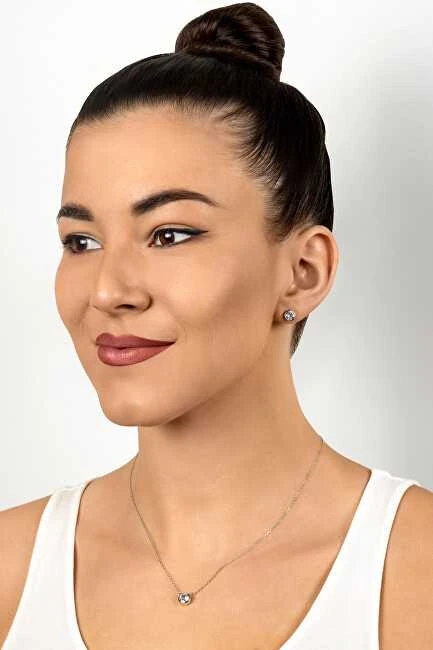 Brilio Silver Elegantiškas sidabrinių papuošalų rinkinys su cirkoniais SET220W (vėrinys, auskarai)
