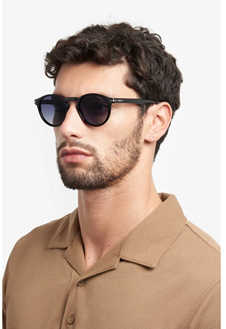 Akiniai CARRERA CARRERA301S8. Akiniai przeciwsłoneczne, Kolor juoda. Unisex.