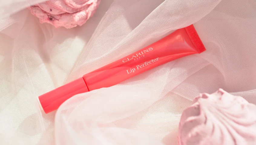 Lūpų blizgis Clarins Paris Lip Perfector, spalva: 24 Fuchsia Glow, 12ml