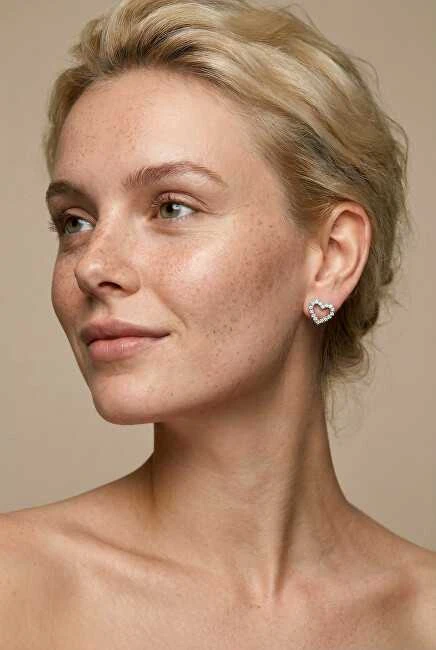 Emily Westwood Plieniniai auskarai „Širdelės Eloura“ EWE260597S