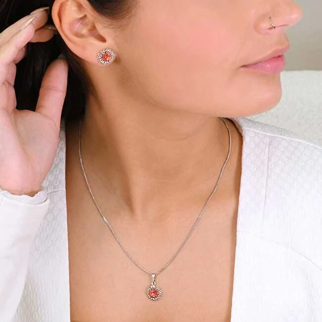 Evolution Group Žėrintis pakabukas su žaliu Swarovski kristalu „Gėlė“ 54032.3 peridotas
