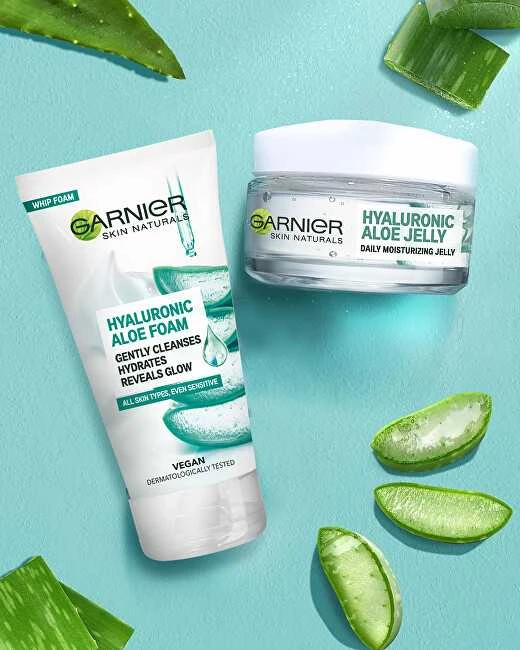 Garnier Skin Naturals hialurono alavijo putos valomosios putos moterims, 150 ml