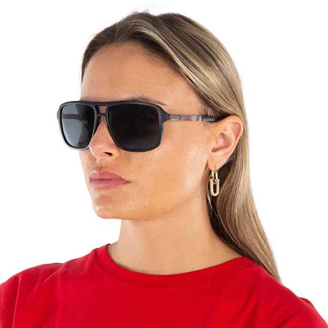 Akiniai GUESS GF5085-02A. Akiniai przeciwsłoneczne, Kolor juoda. Mężczyzna.