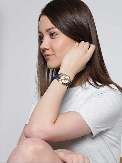 Laikrodis Watches GUESS LADIES W0911L6
