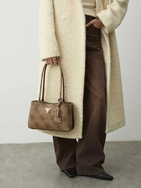 Guess Moteriška rankinė HWOS6974090-CLO
