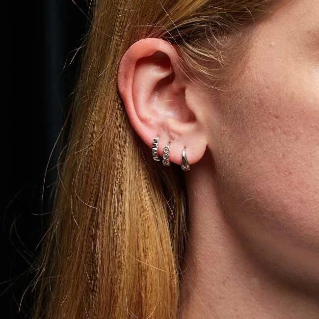 Hot Diamonds Sidabriniai auskarai su deimantais, labai mylimi DE869