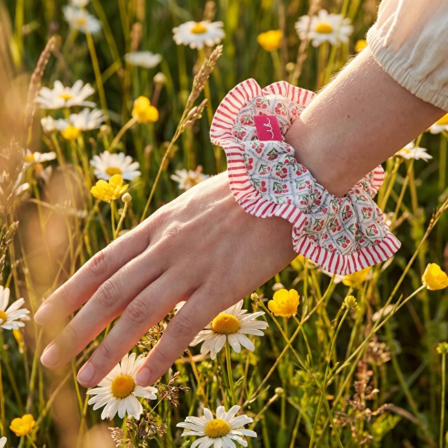 Invisibobble Sprunchie Wildflower Cottage Life Hair Scrunchie
