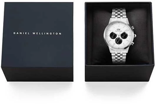 Daniel Wellington „Iconic 42 Chronograph Arch 5-Link“ balkšvos spalvos pandos sidabro spalvos DW00100872 laikrodis