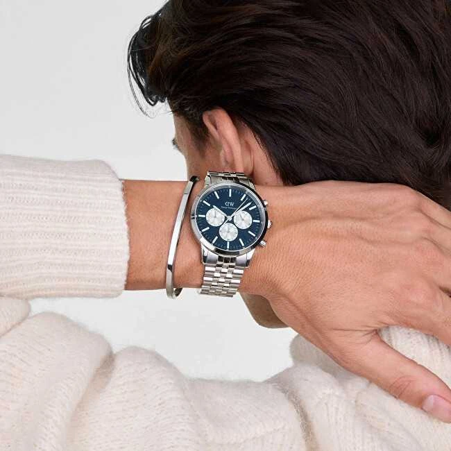 Daniel Wellington „Iconic 42 Chronograph Arch 5-Link Arctic Panda“ sidabrinis laikrodis, DW00100874