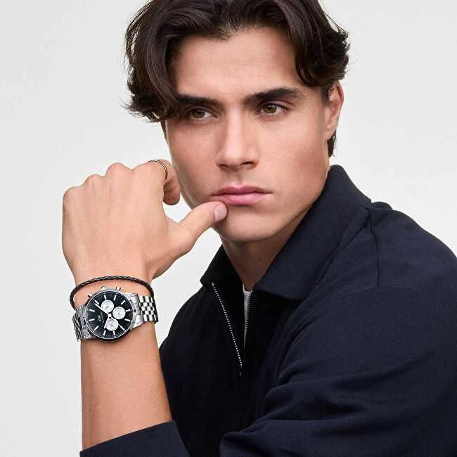 Daniel Wellington „Iconic 42 Chronograph Arch 5-Link Onyx Panda Sidabrinis“ laikrodis, DW00100873