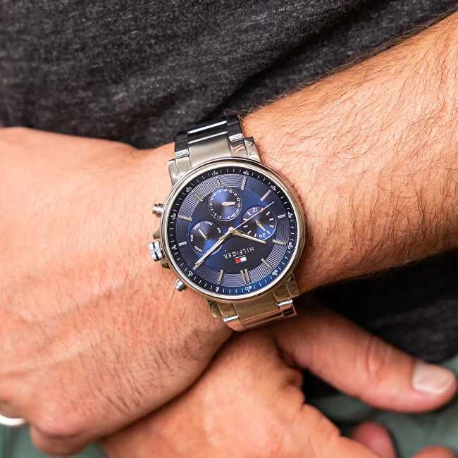 TOMMY HILFIGER TYSON VYRIŠKAS LAIKRODIS 1710588 (zf100a) + DĖŽĖ