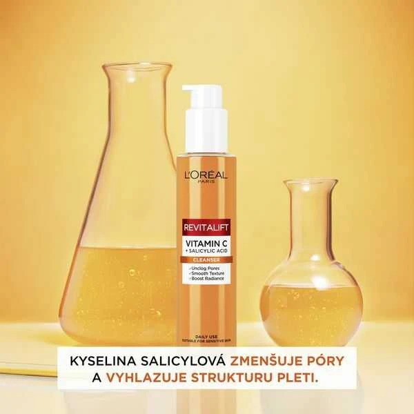 L'Oréal Paris Revitalift Clinical vitaminas C + salicilo rūgštis Valiklis Valiklis Mousse moterims, 150 ml
