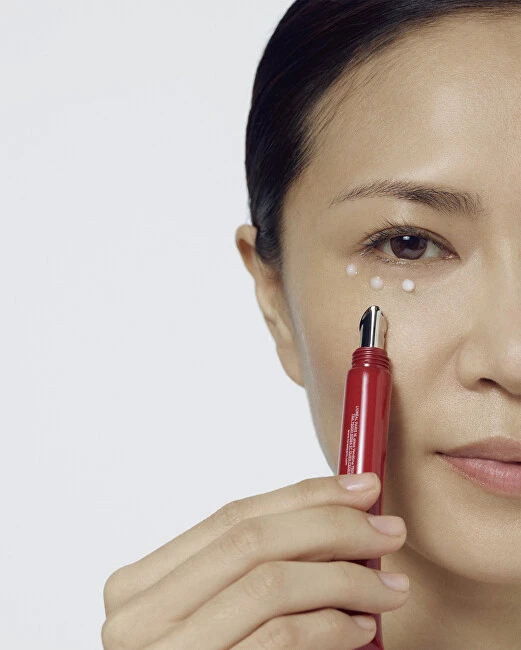 L'Oréal Paris Revitalift lazerinis X3 Anti-Ageing Power Paakių kremas Paakių kremas moterims, 15 ml