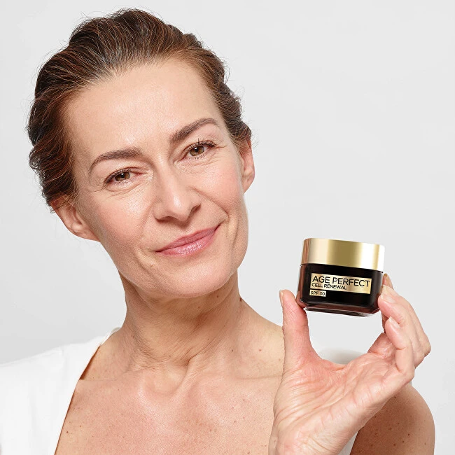 L'Oréal Paris Age Perfect Cell Renew Day Kreminis Day Kreminis moterims, 50 ml