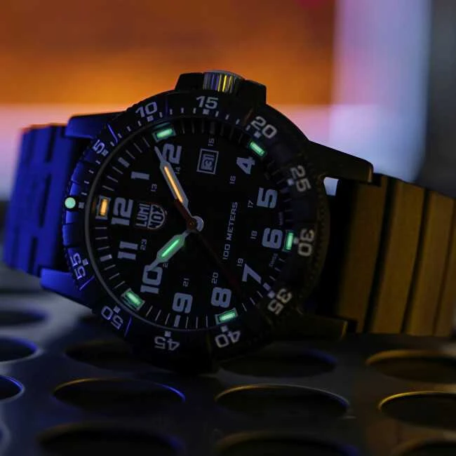 Laikrodis Luminox Odaspalvis jūrinis vėžlys (milžiniškas) XS.0321.L