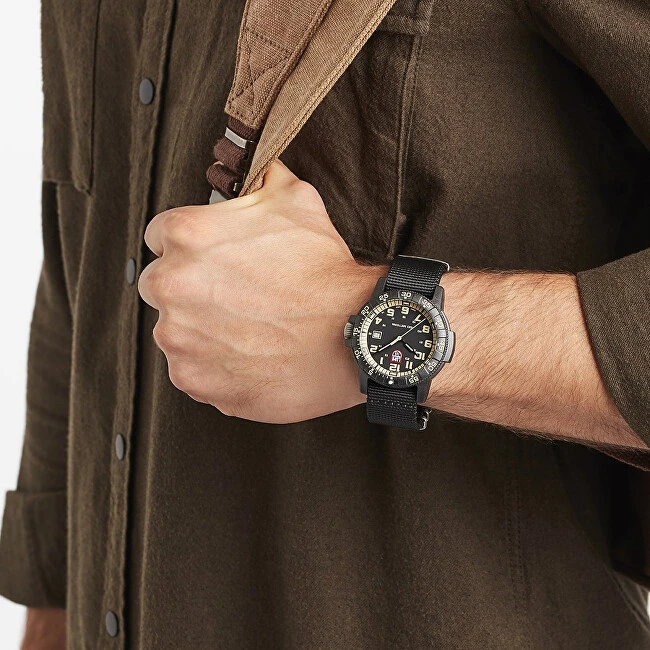 Laikrodis „Luminox“ odinis jūrinis vėžlys milžiniškas XS.0333